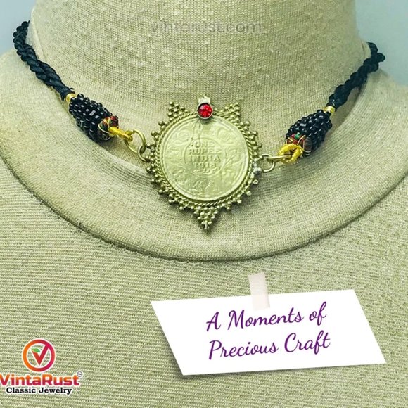 Vintage Coin Jewelry Set- Choker Necklace, Ring and Earrings- Vintage JewelrySet - Picture 4 of 8